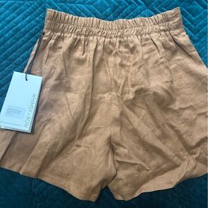 Sustainable brown linen set (shorts and top)